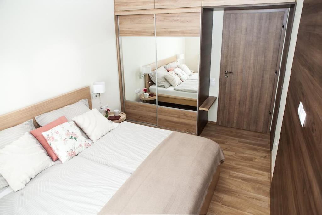 Liszt Apartman Ráb Exteriér fotografie